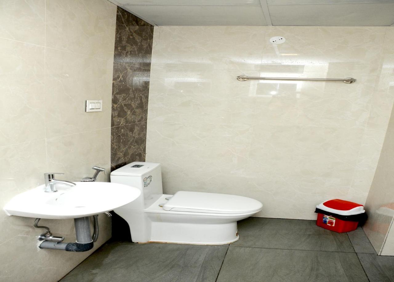 Hotel Rathna Park Perambalur Екстериор снимка